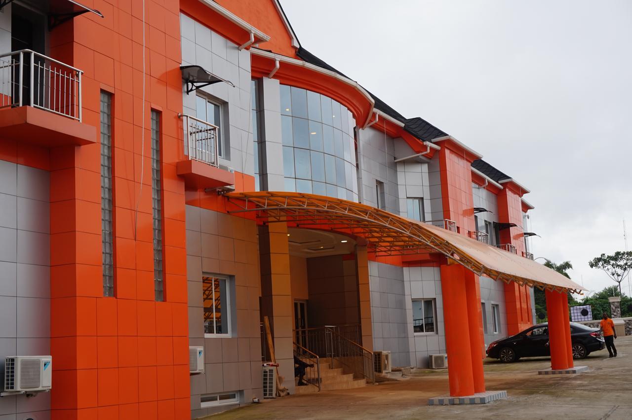 Aenon Suites Oshogbo Екстериор снимка