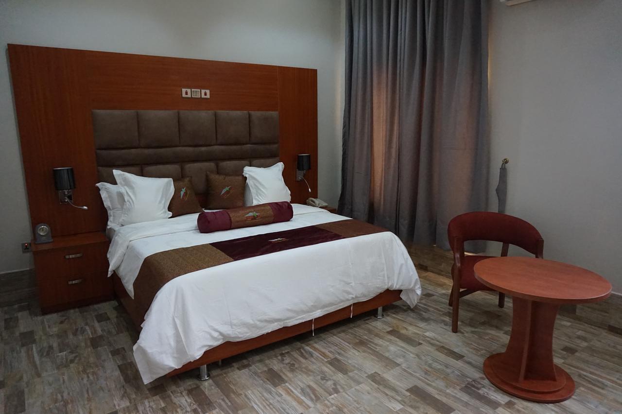 Aenon Suites Oshogbo Екстериор снимка