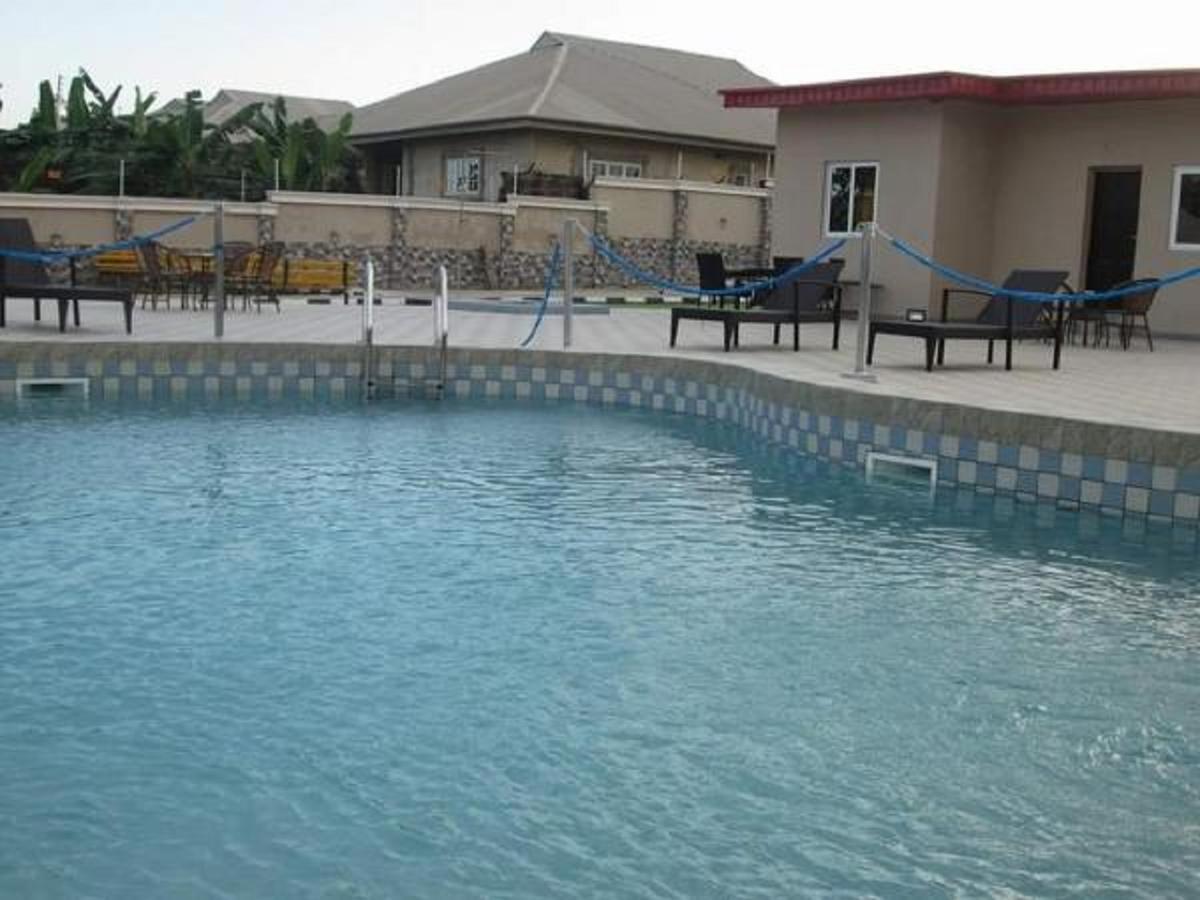 Aenon Suites Oshogbo Екстериор снимка
